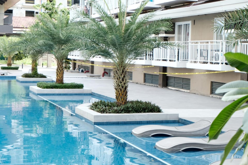 Airport Transit Gem with Gym and Pool Apartment in Lapu-Lapu City