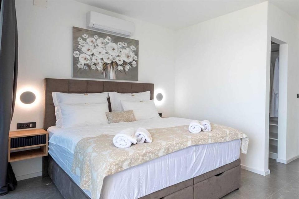 Villa Bogi by Aneo Travel Villa in Crikvenica