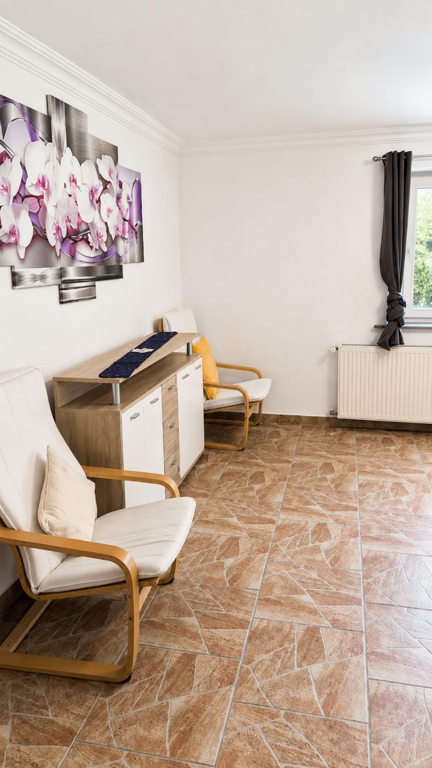 Wohnung in Weilburg mit 2 Schlafzimmern, Küche & Parkplatz Apartment in Hesse