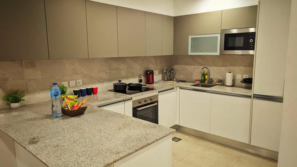 Pentasquare Executive Studio - Phase 5 DHA Lahore Apartment in Lahore