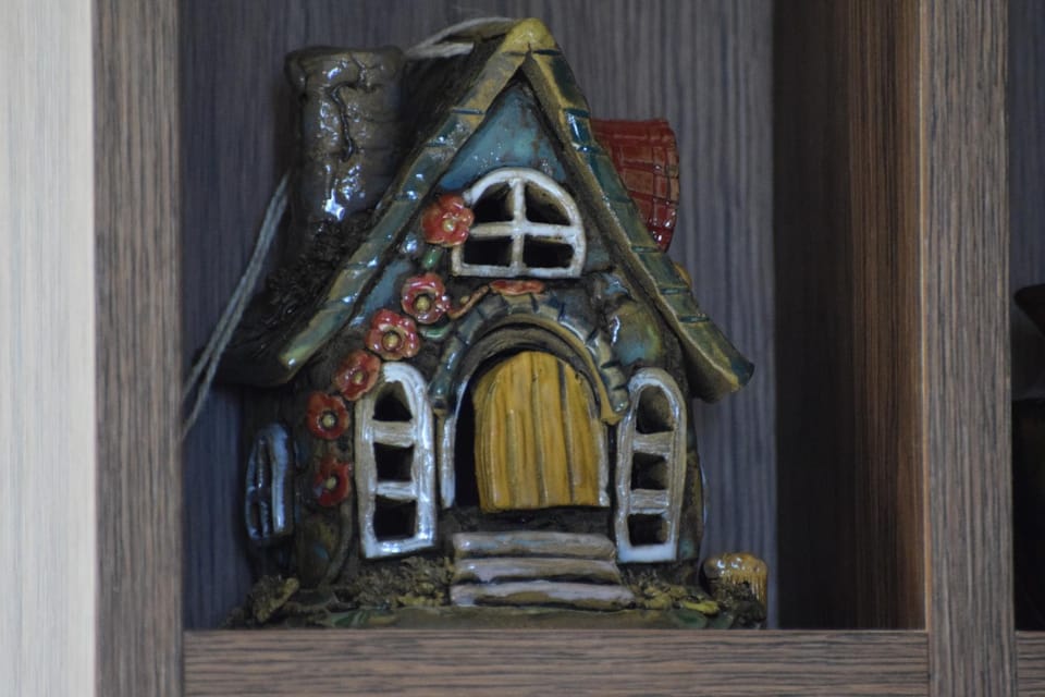 Decorative detail