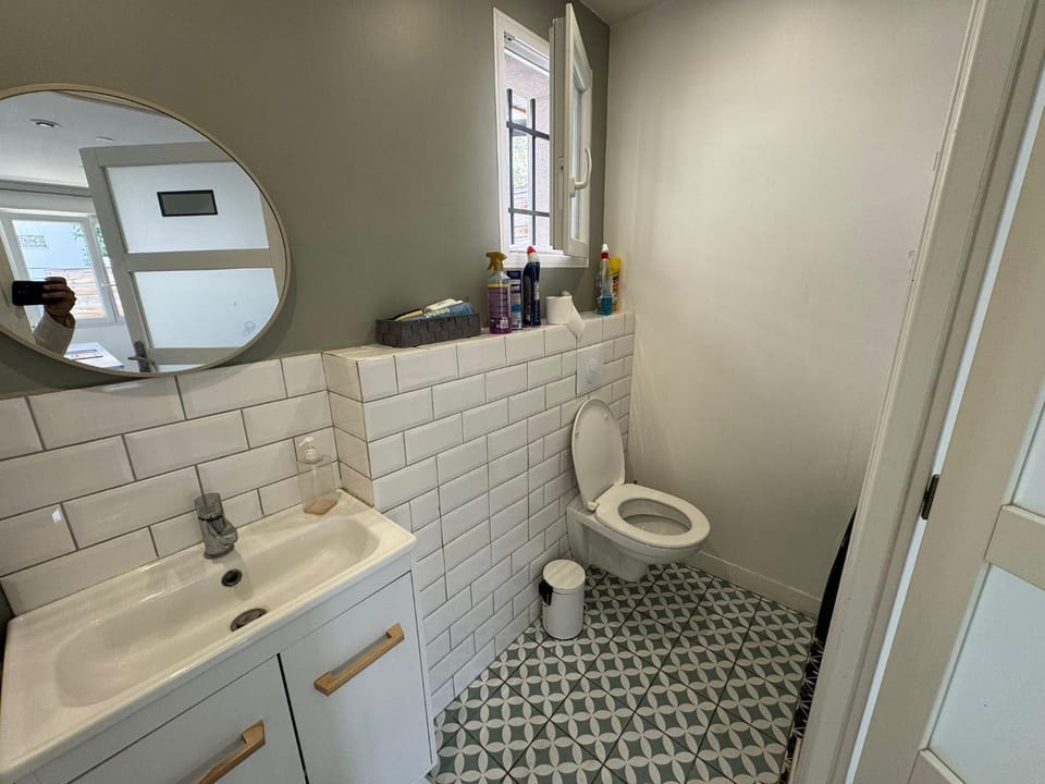 Emmanuel INN 4 Villa in Drancy