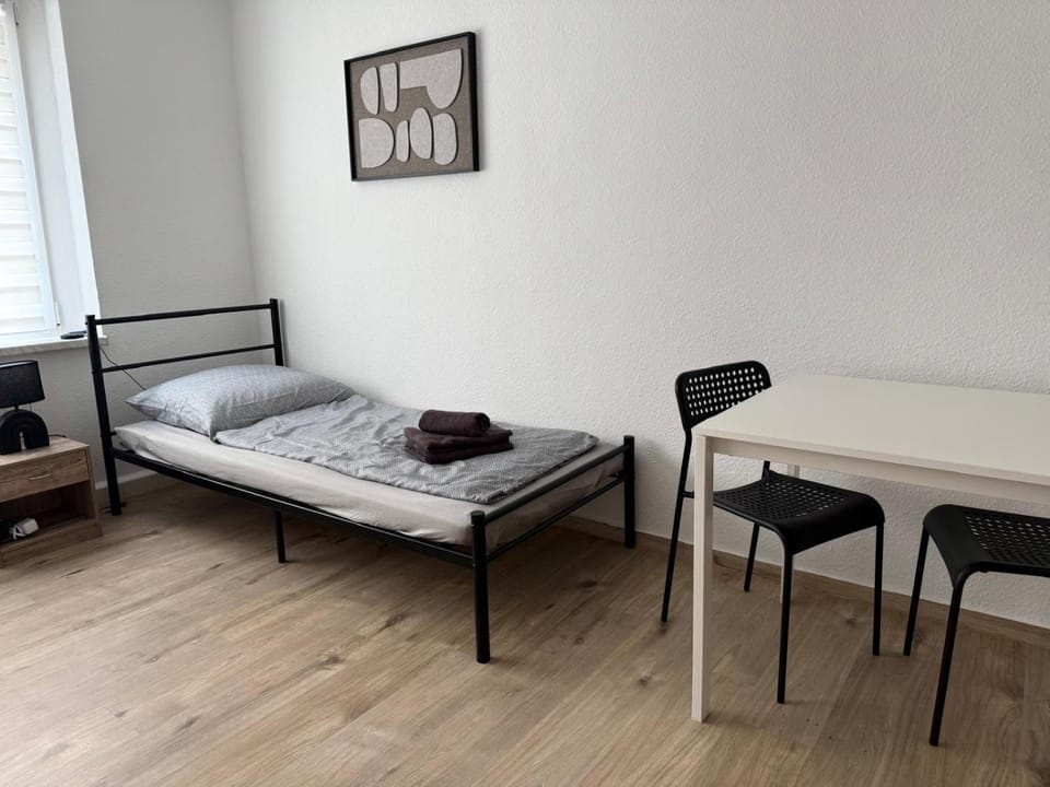 5 Personen Monteurswohnung Apartment in Halle Saale