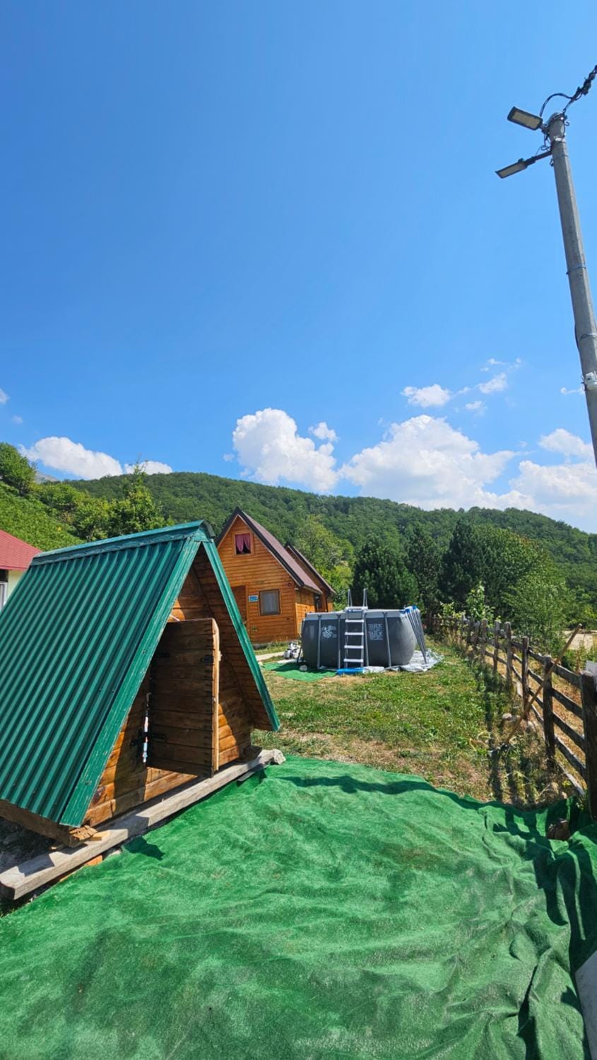 Camp Volujak Torarica Campground/ 
RV Resort in Bosnia and Herzegovina