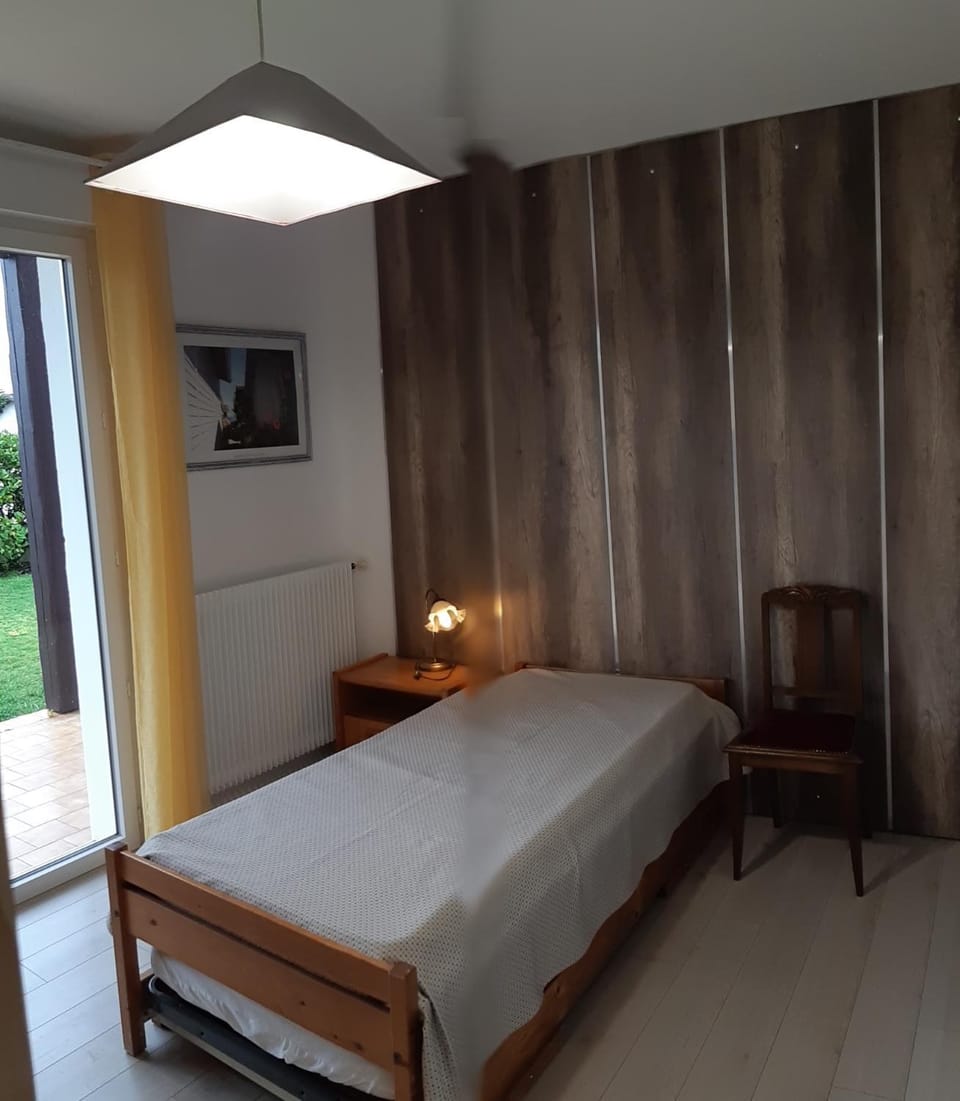 Villa Mado House in Gujan-Mestras