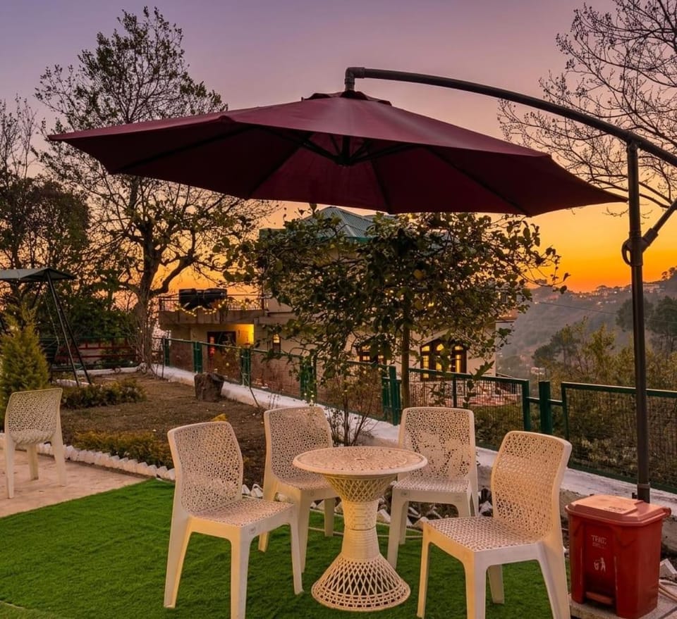 Garden, Mountain view