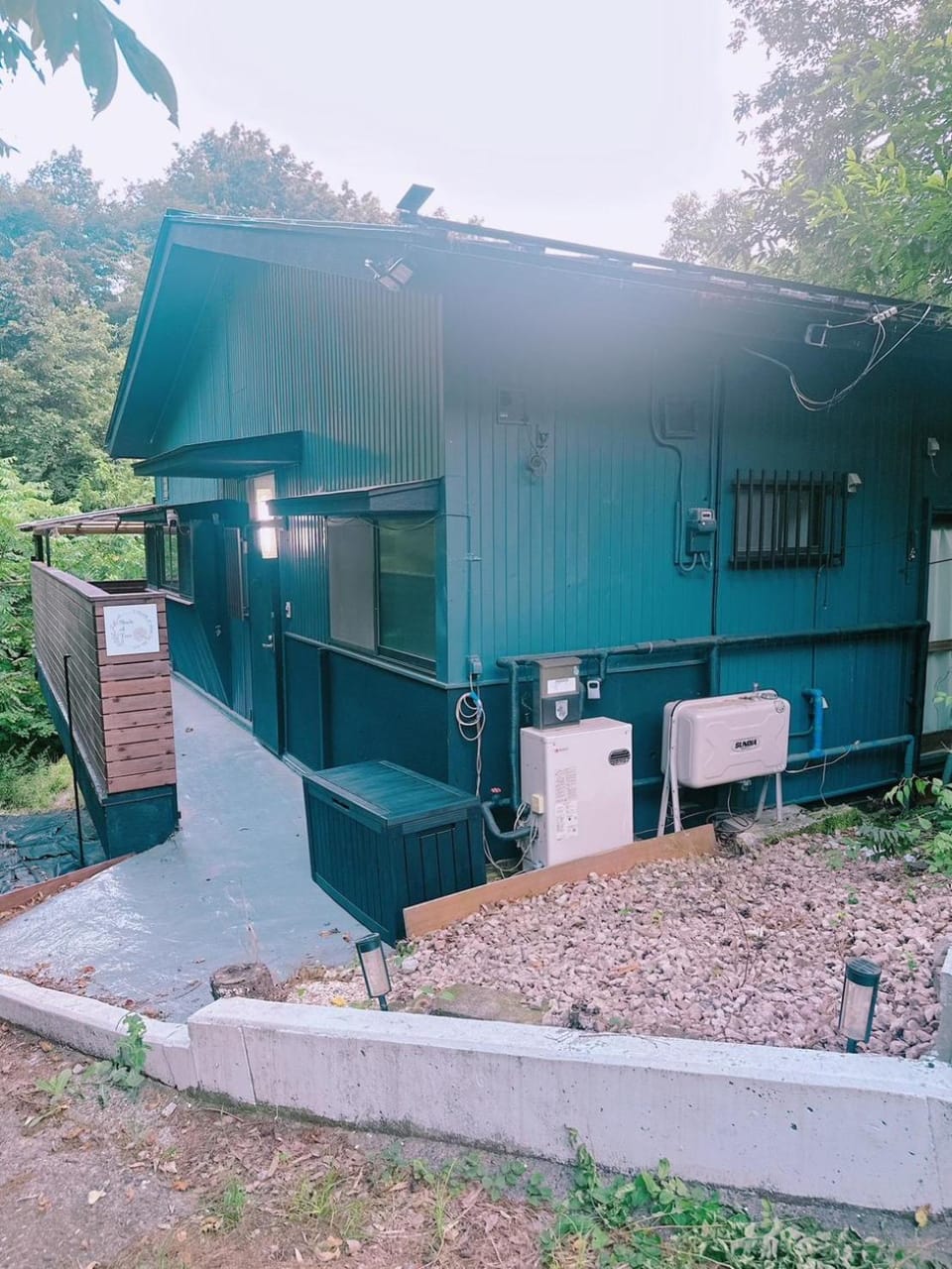 Property building, Day