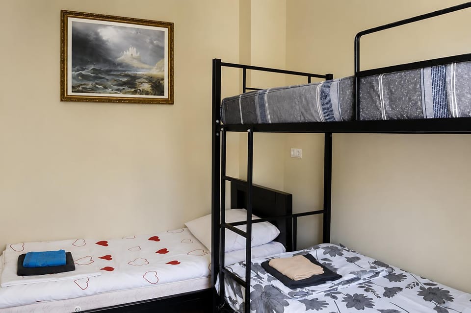 Photo of the whole room, bunk bed