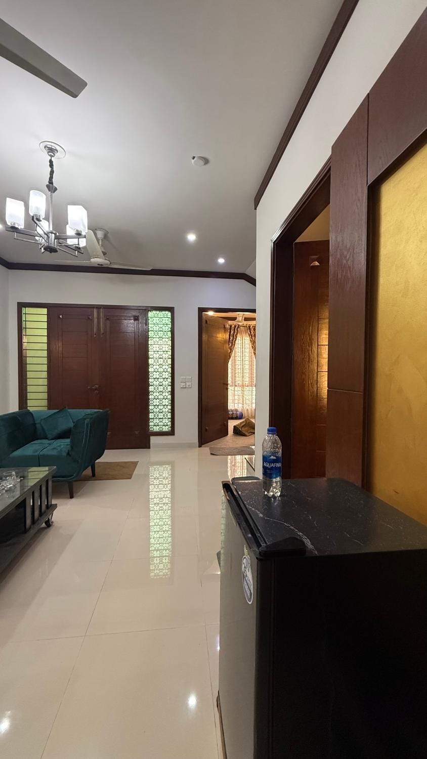 RoN building Apartment in Karachi