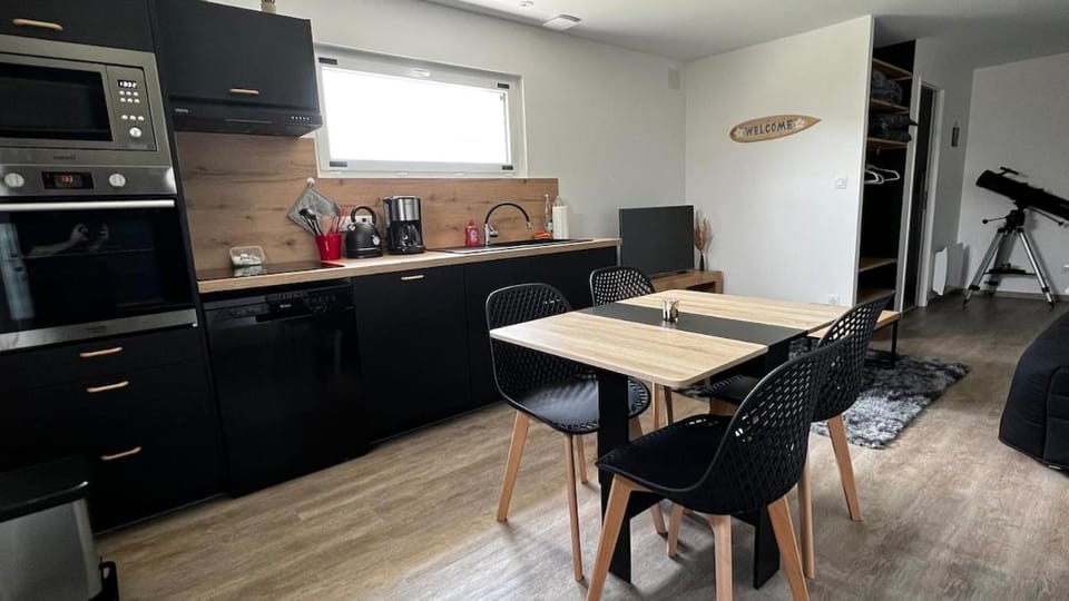 Studio paisible, 30m2 Apartment in Nouvelle-Aquitaine