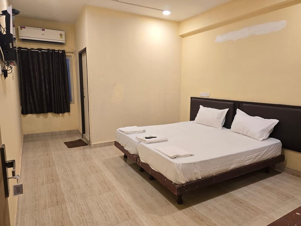 GT Aathika Palace Hotel in Chennai