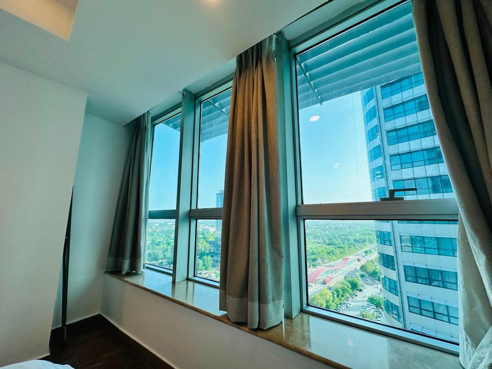 Sky view 3BR Centourous Tower Apartment in Islamabad Capital Territory