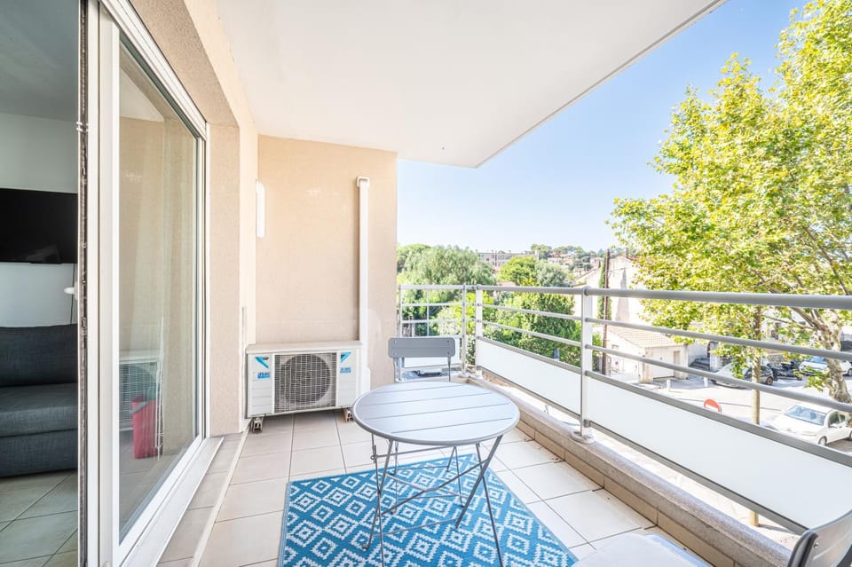 Patio, View (from property/room), Balcony/Terrace