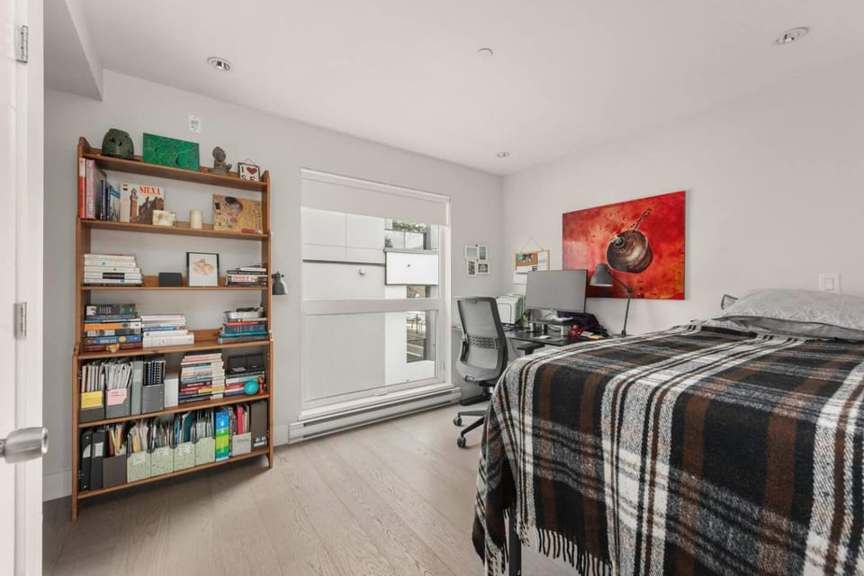 Elite Townhouse @ the Shipyards House in North Vancouver
