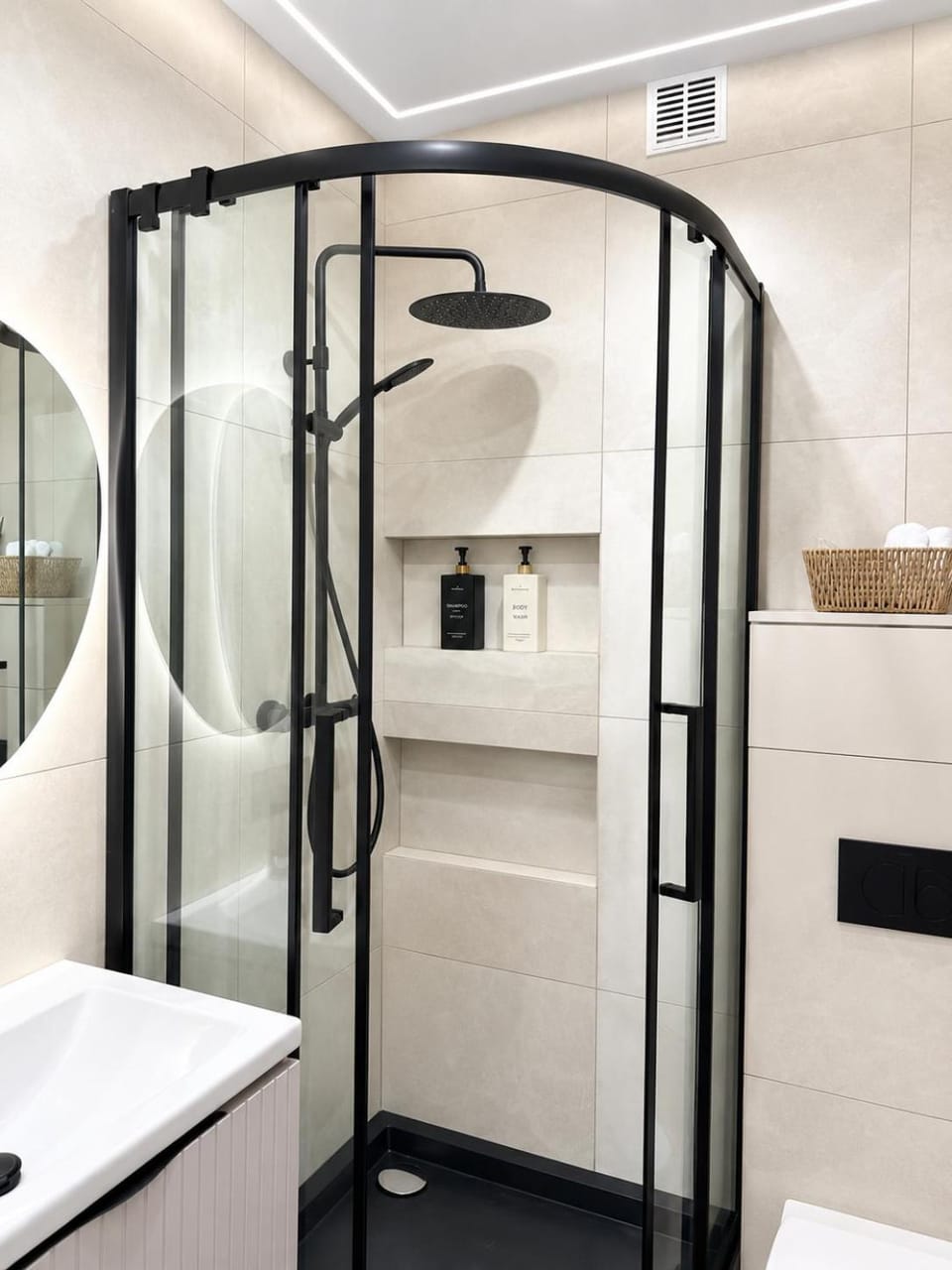 Shower, Bathroom, towels