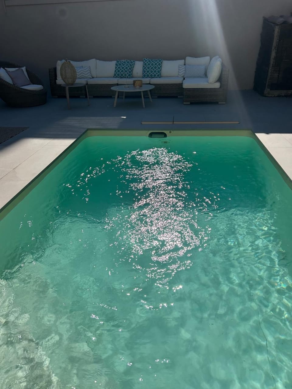 Très agréable et spacieuse villa avec piscine, jardin et clim Villa in Cannes
