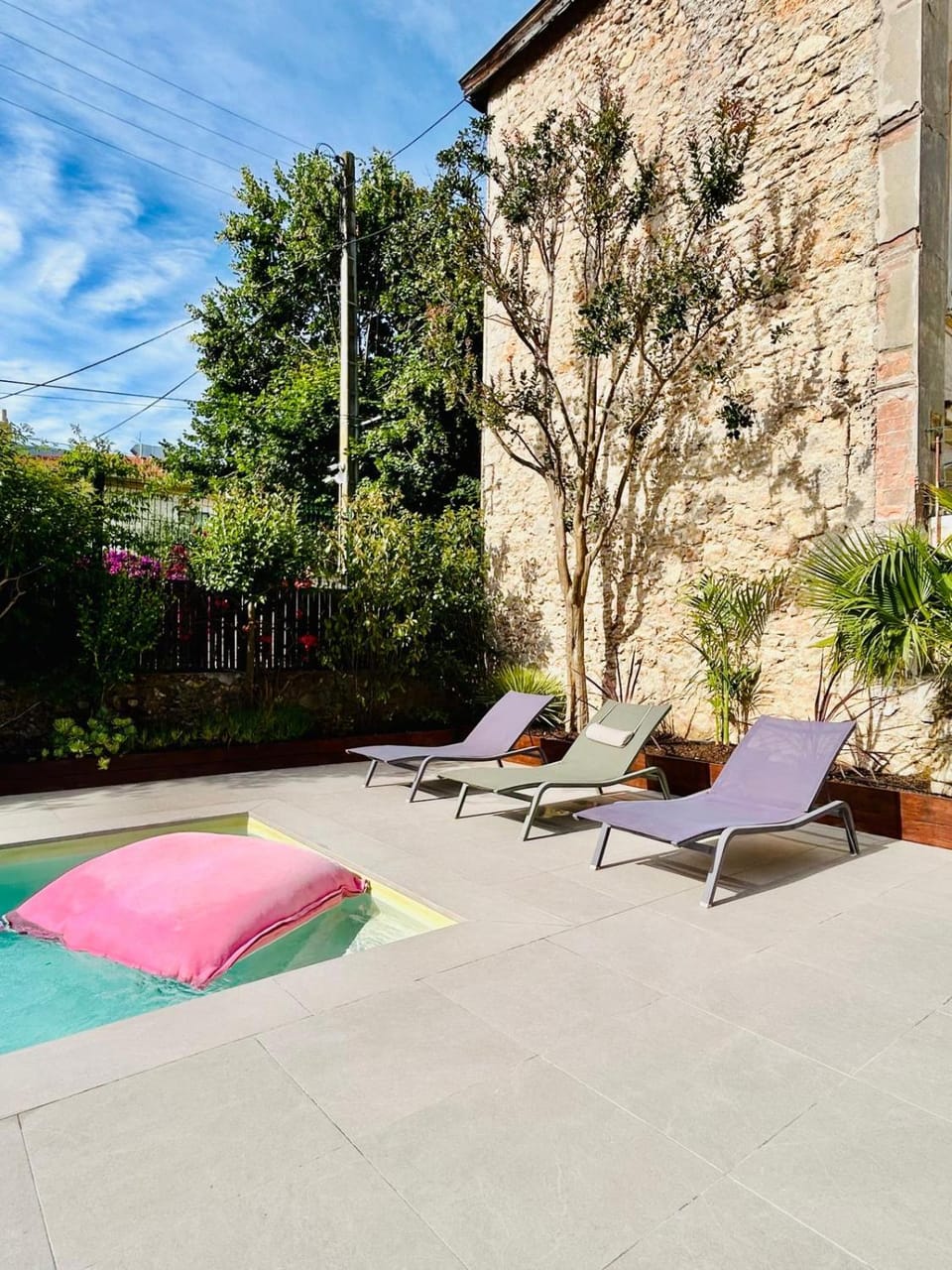 Très agréable et spacieuse villa avec piscine, jardin et clim Villa in Cannes