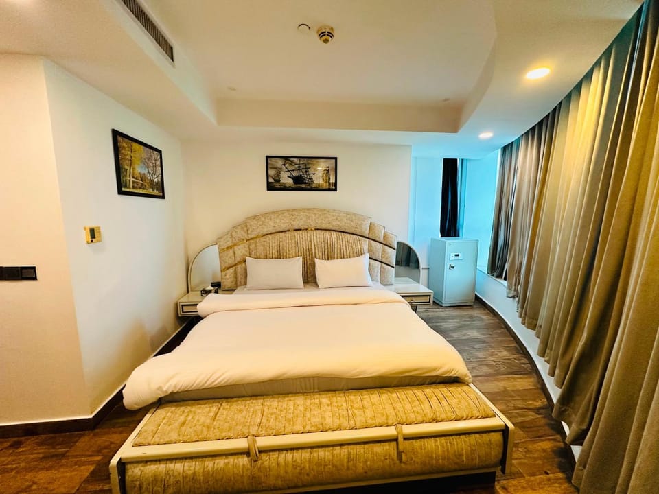 Sky view 3BR Centourous Tower Apartment in Islamabad Capital Territory