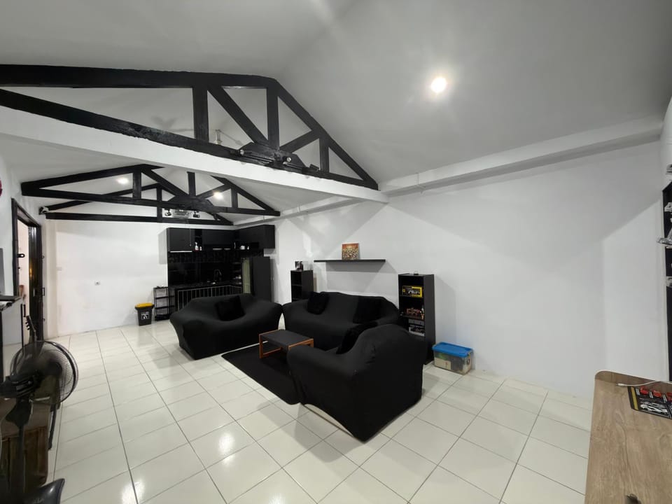 Diong Ave House in West Java