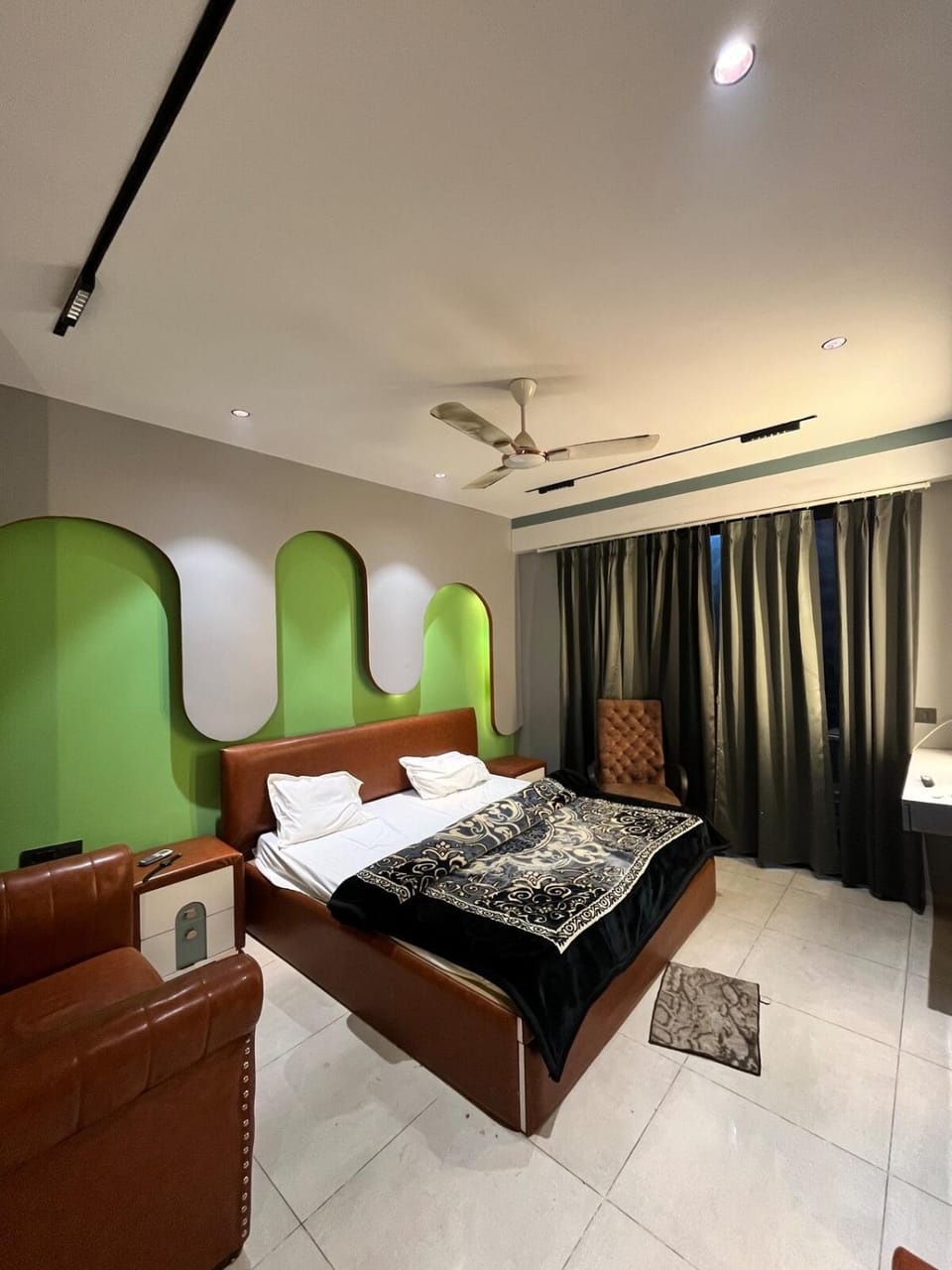 Veda Stays Hotel in Lucknow