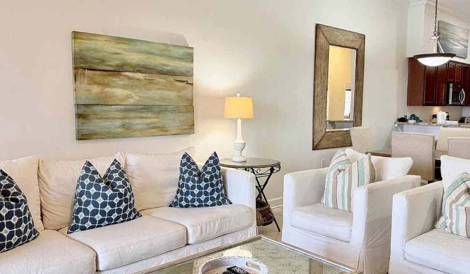 Three Bedroom Coastal Residence Along Scenic 30A Apartment in Rosemary Beach