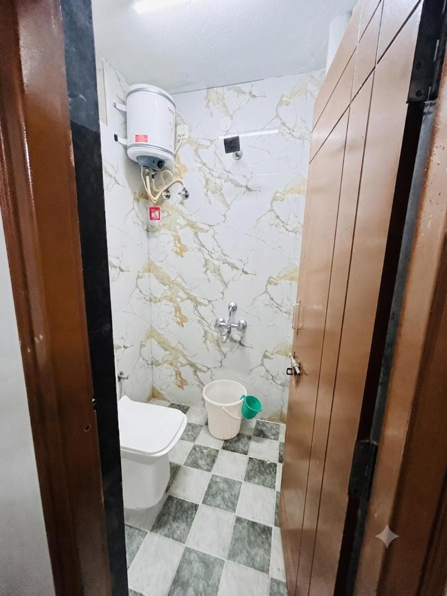 Shiv Cozy Private Room & Bath Near BLR Airport Bed and Breakfast in Bengaluru