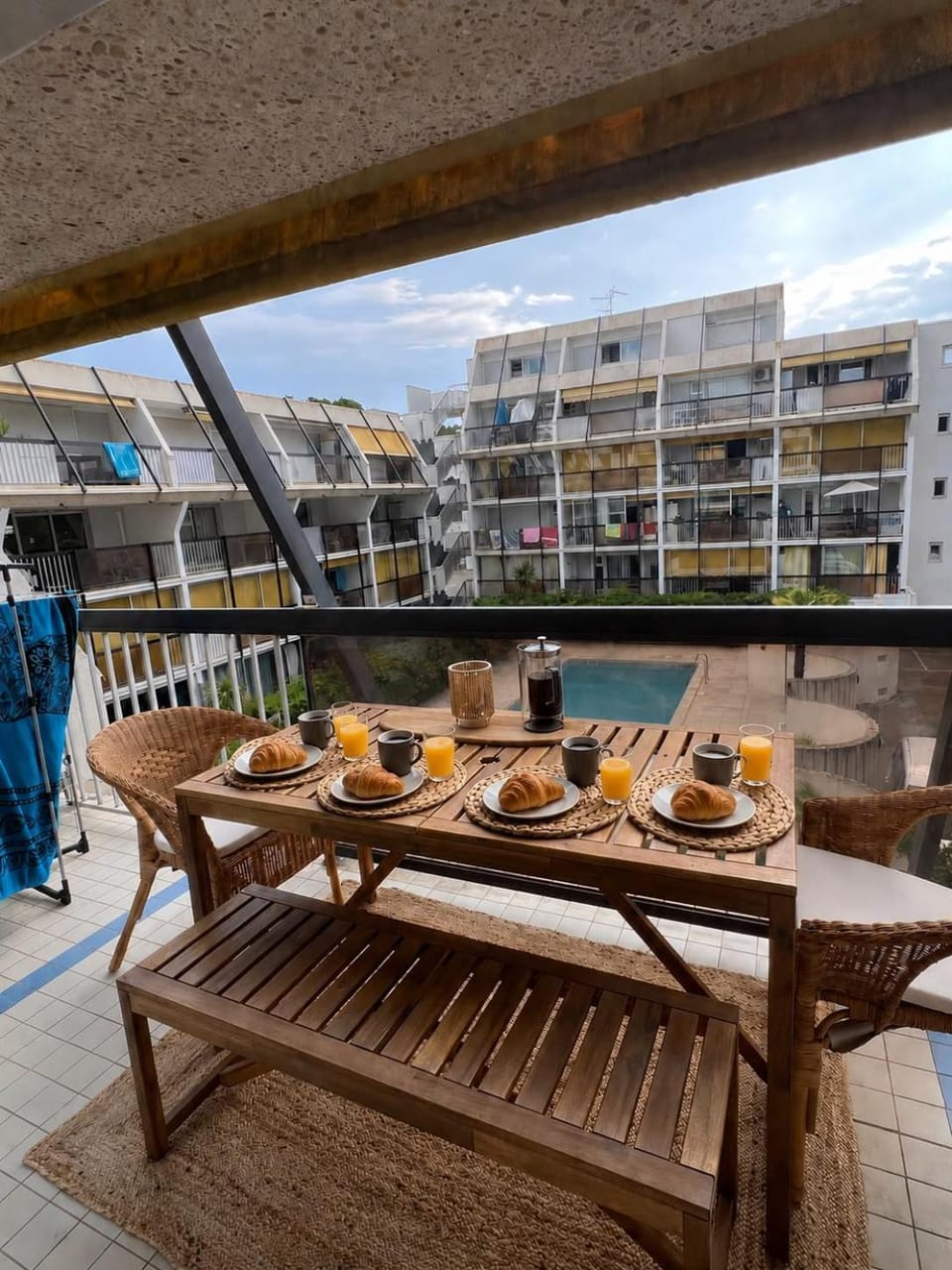 appartement climatisé avec piscine au Ponant La Grande-Motte Apartment in La Grande-Motte
