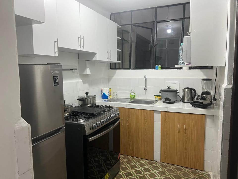 Aparment Lince Exelent location confort Apartment in Lince