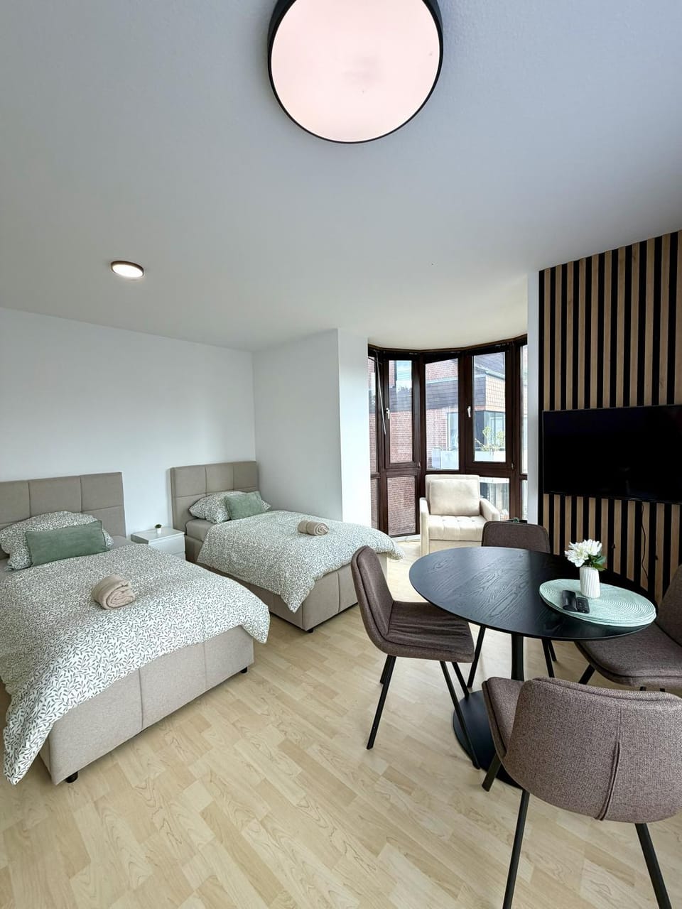 Photo of the whole room