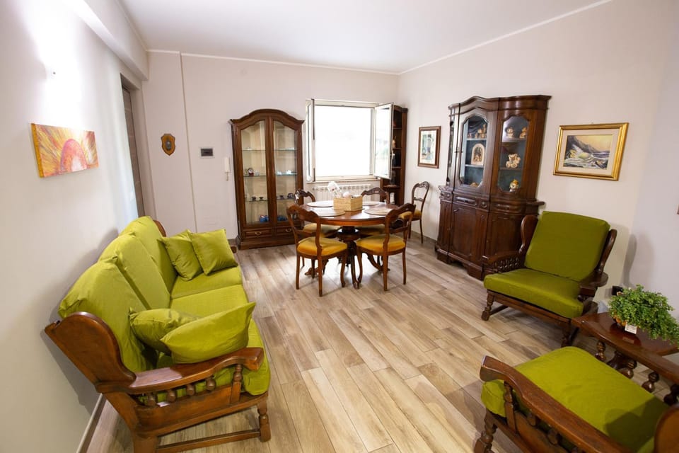 Seating area
