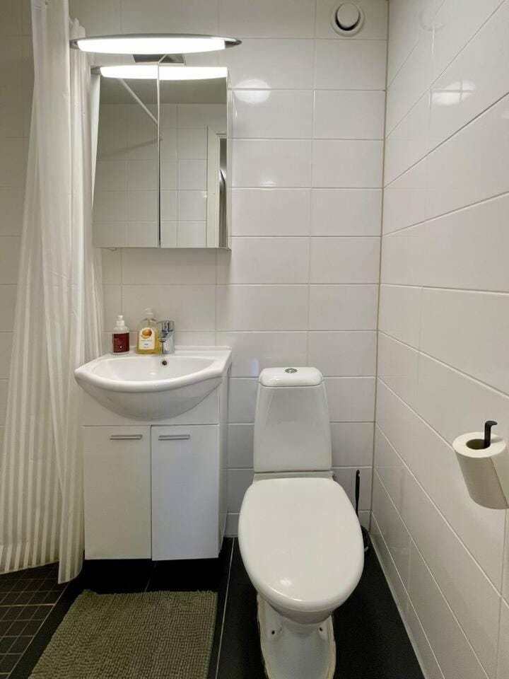 Shower, Toilet, Bathroom