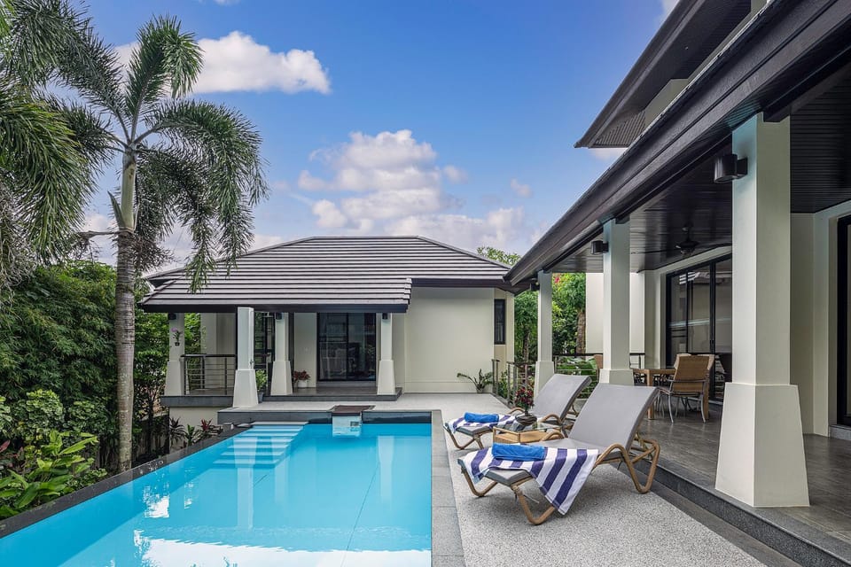 Property building, Swimming pool