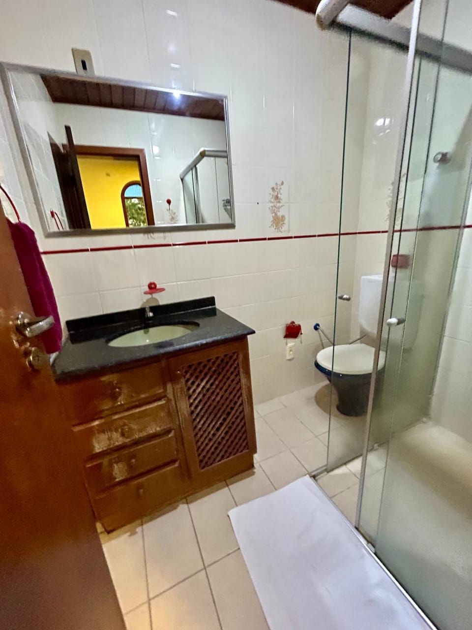 Shower, Toilet, Bathroom