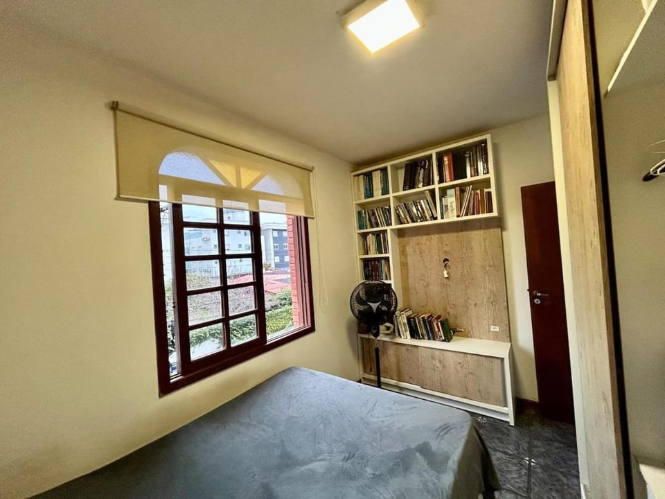 Bed, Library, Photo of the whole room, Bedroom, wardrobe