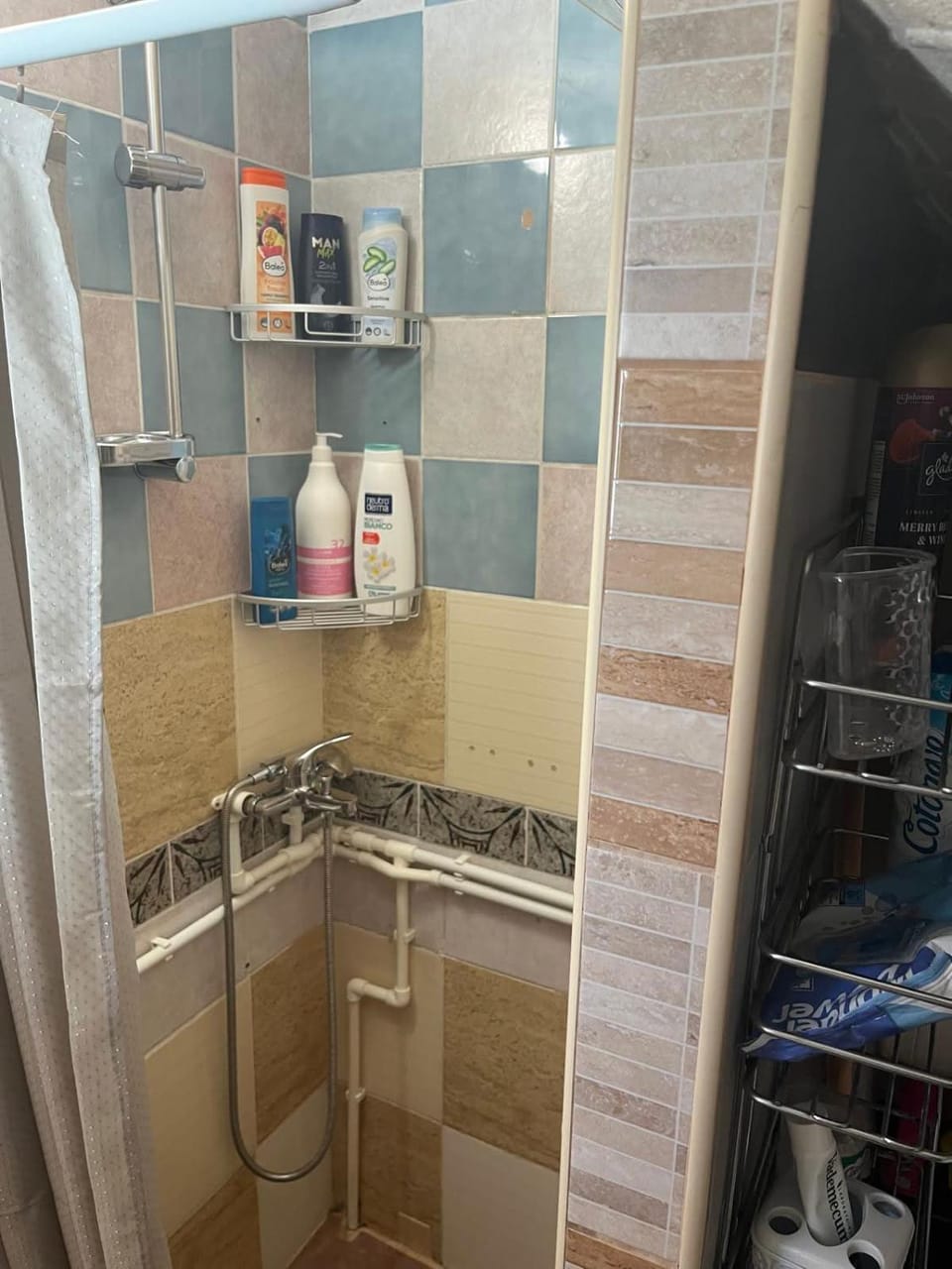 Shower, Bathroom