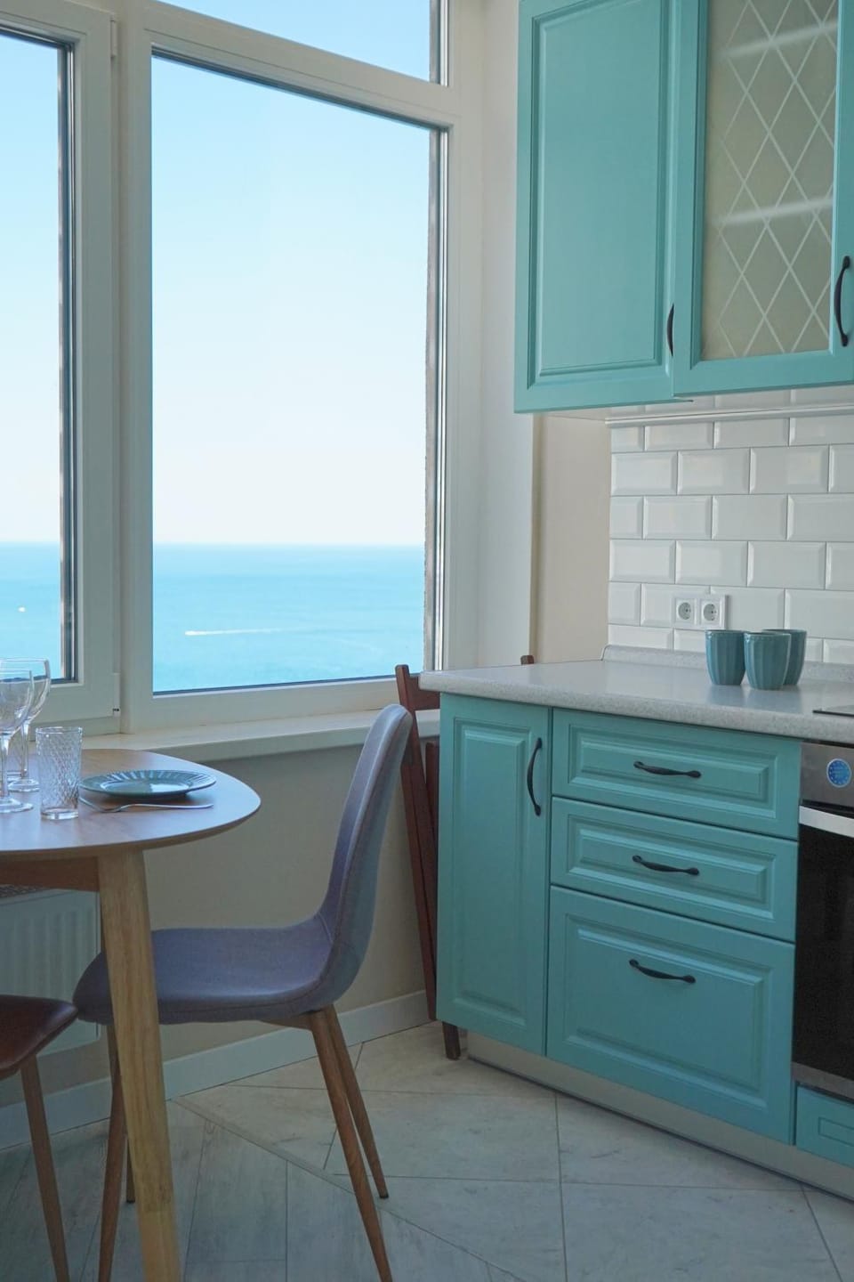 Natural landscape, Dining area, Sea view, stove