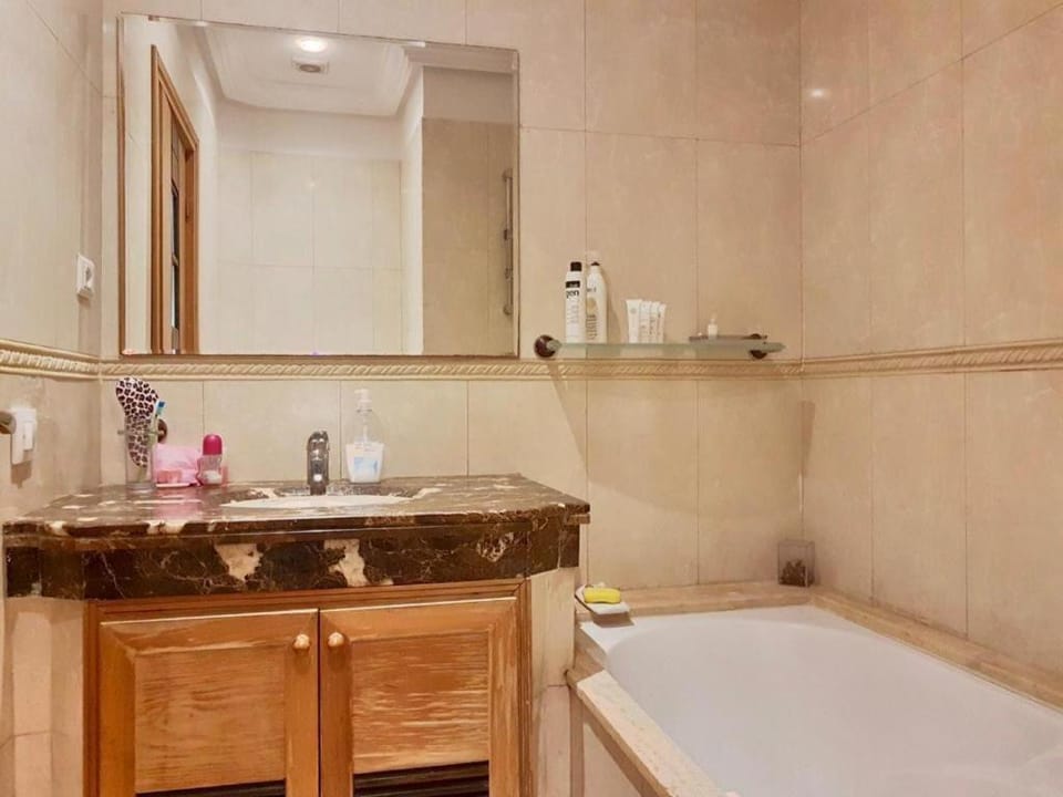 Bright & Cosy-Open View All Around Apartment in Casablanca