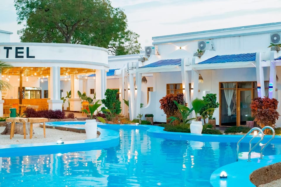 Swimming pool
