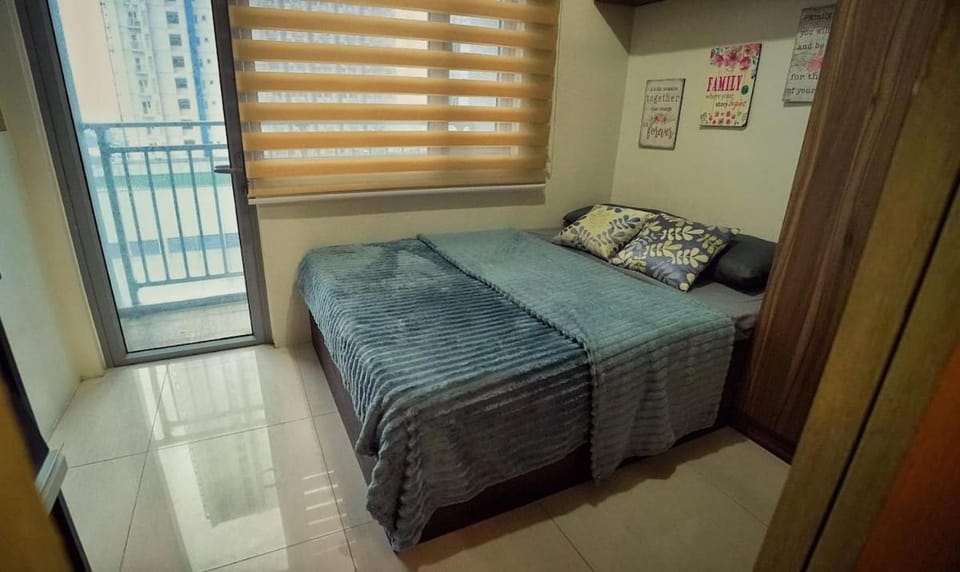 Grass Residence SM North Edsa with Scenic View Apartment in Quezon City