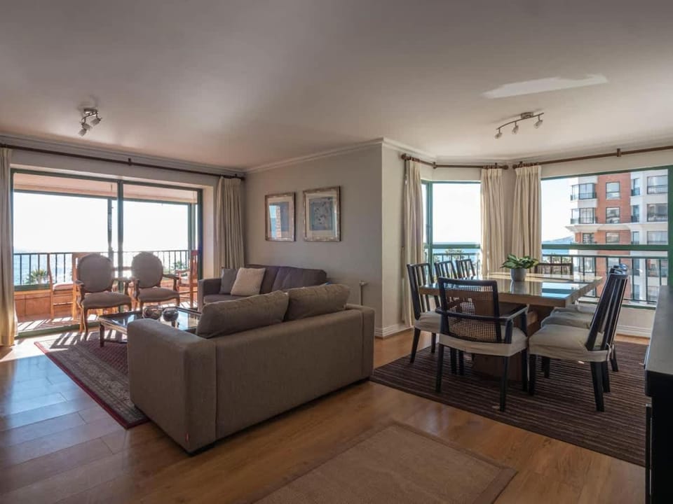 Lujoso Departamento Primera Linea - 8 PAX - Calefaccion Apartment in Vina del Mar