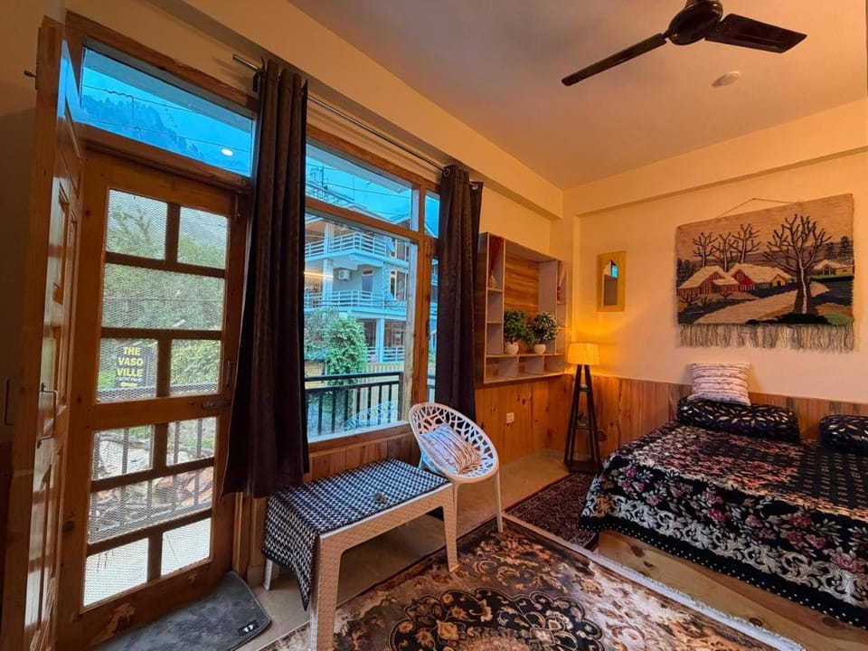 Elmont Stays Apartment in Manali