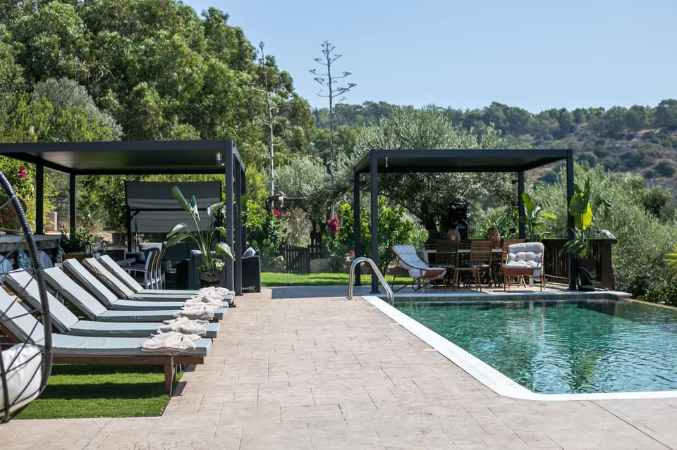Patio, Swimming pool