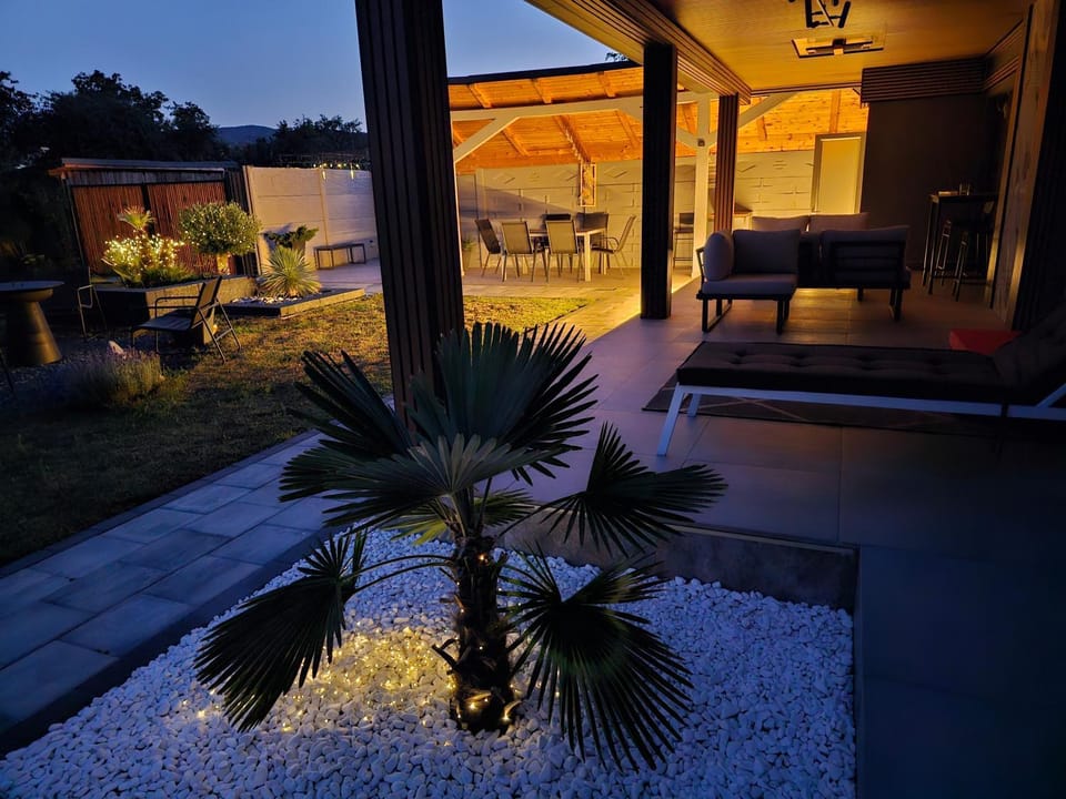 Property building, Garden, View (from property/room), Seating area, Garden view