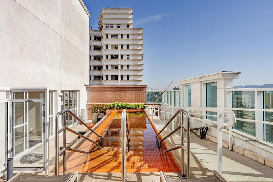 Apartamento com vaga Completo no Centro de São Paulo Apartment in Sao Paulo City
