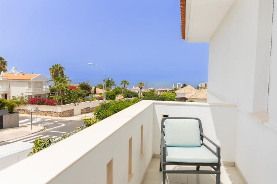 Day, View (from property/room), Balcony/Terrace, Sea view