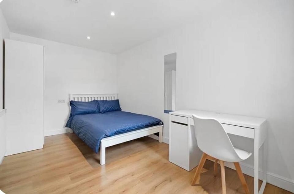Jí Sùn Stays - Guest House with Cosy Private Ensuite Rooms in Liverpool Bed and Breakfast in Liverpool