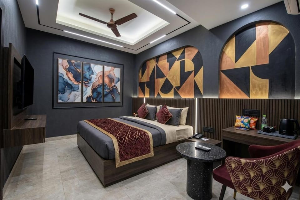 Bed, Bedroom