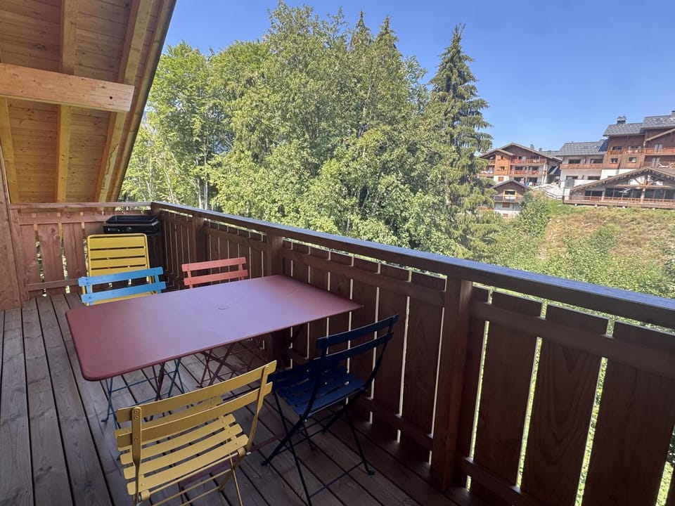 Appartement parking privé - 6 pers. - FR-1-836-82 Apartment in Arâches-la-Frasse