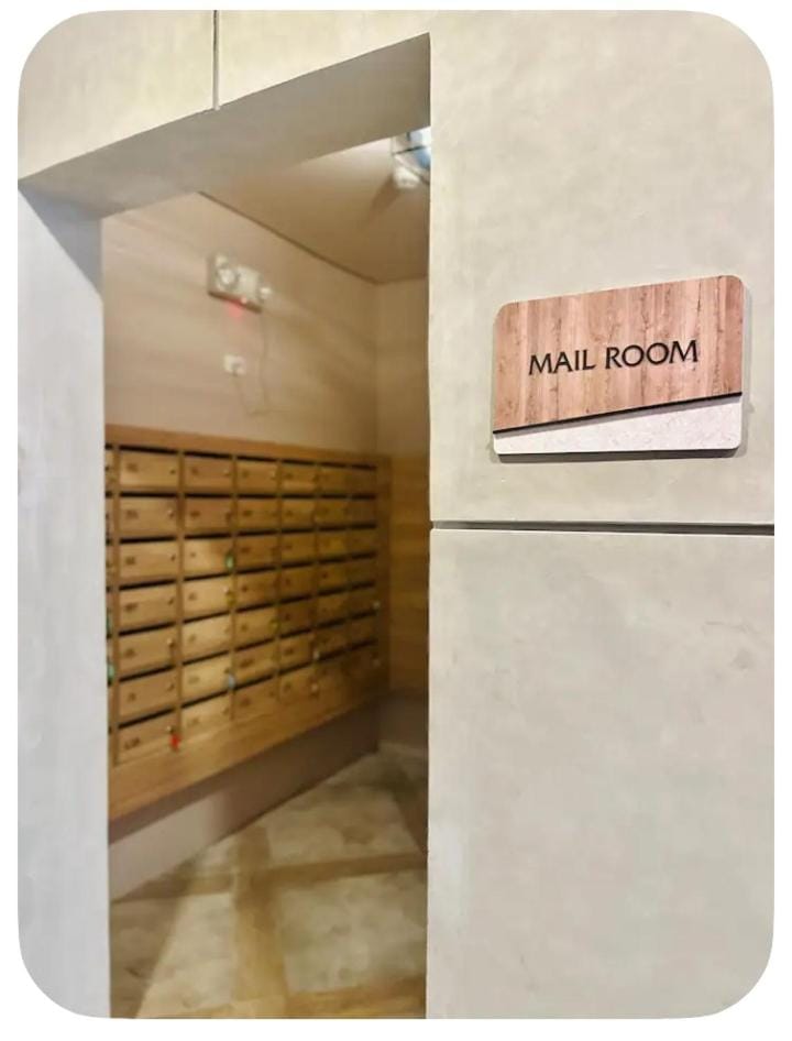 Twin Lakes Tagaytay Staycation by Del Rosario Apartment in Calabarzon