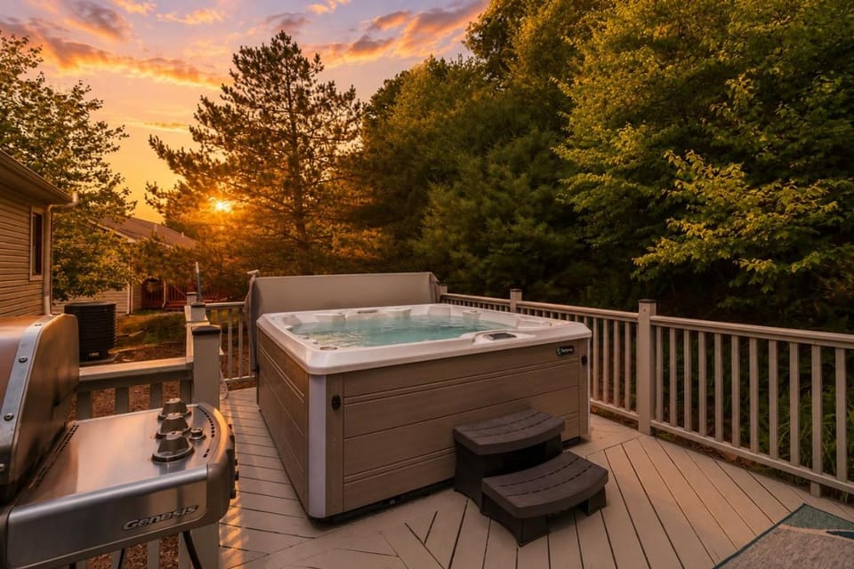 Walk to Big Boulder Ski | Hot Tub + Game Room House in Hickory Run State Park
